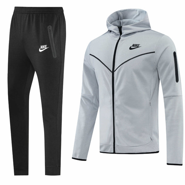 COMPRA 1 Y LLEVA 3 - Conjunto Nike