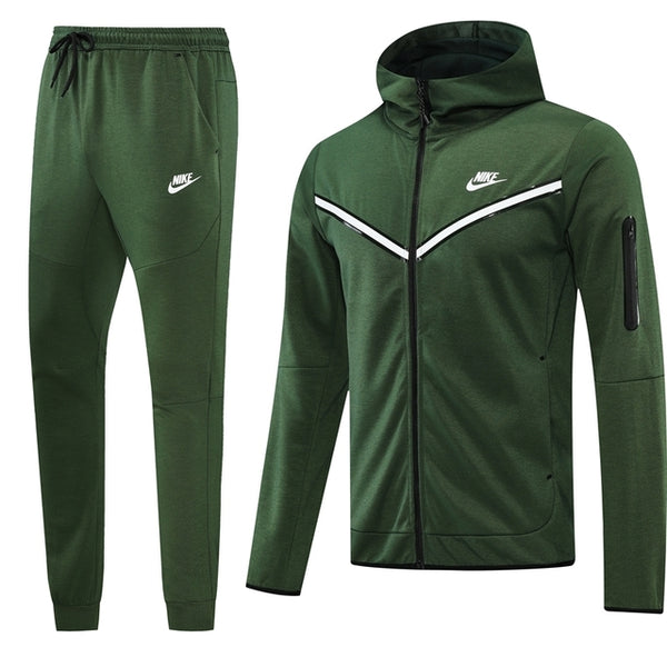 COMPRA 1 Y LLEVA 3 - Conjunto Nike